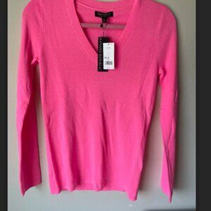Banana Republic hot pink 100% merino wool sweater, brand new.